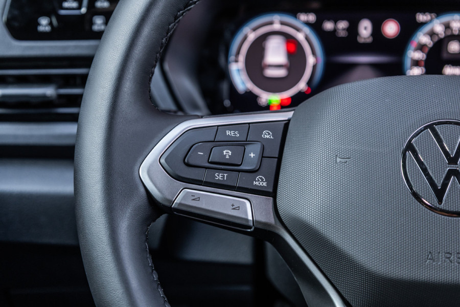 Volkswagen Caddy Cargo 2.0 TDI DSG | L+R Schuifdeur | ACC | Side Assist | Lane Assist | Virtual Cockpit | Camera | CarPlay | Stoelverwarming | LED Koplampen | Sidebars | DAB | Fabrieksgarantie | Facelift model | BPM Vrij