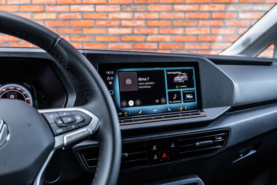 Volkswagen Caddy Cargo 2.0 TDI DSG | L+R Schuifdeur | ACC | Side Assist | Lane Assist | Virtual Cockpit | Camera | CarPlay | Stoelverwarming | LED Koplampen | Sidebars | DAB | Fabrieksgarantie | Facelift model | BPM Vrij