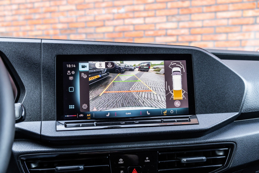 Volkswagen Caddy Cargo 2.0 TDI DSG | L+R Schuifdeur | ACC | Side Assist | Lane Assist | Virtual Cockpit | Camera | CarPlay | Stoelverwarming | LED Koplampen | Sidebars | DAB | Fabrieksgarantie | Facelift model | BPM Vrij