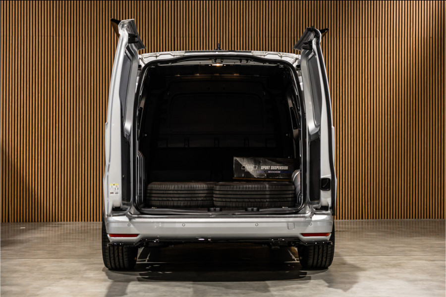 Volkswagen Caddy Cargo 2.0 TDI DSG | L+R Schuifdeur | ACC | Side Assist | Lane Assist | Virtual Cockpit | Camera | CarPlay | Stoelverwarming | LED Koplampen | Sidebars | Spoilerkit | DAB | Fabrieksgarantie | Facelift model | BPM Vrij
