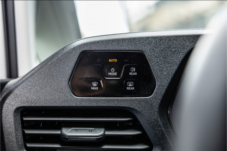 Volkswagen Caddy Cargo 2.0 TDI DSG | L+R Schuifdeur | ACC | Side Assist | Lane Assist | Virtual Cockpit | Camera | CarPlay | Stoelverwarming | LED Koplampen | Sidebars | Spoilerkit | DAB | Fabrieksgarantie | Facelift model | BPM Vrij