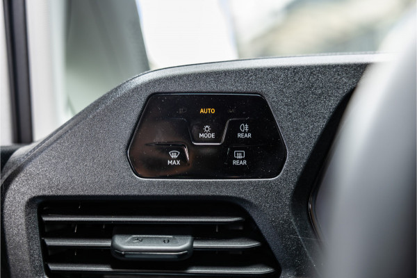 Volkswagen Caddy Cargo 2.0 TDI DSG | L+R Schuifdeur | ACC | Side Assist | Lane Assist | Virtual Cockpit | Camera | CarPlay | Stoelverwarming | LED Koplampen | Sidebars | Spoilerkit | DAB | Fabrieksgarantie | Facelift model | BPM Vrij