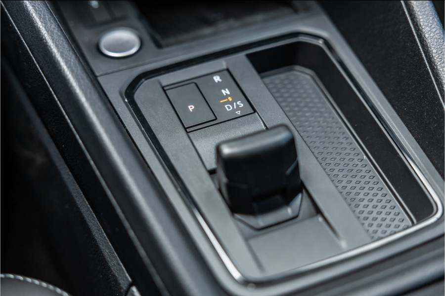 Volkswagen Caddy Cargo 2.0 TDI DSG | L+R Schuifdeur | ACC | Side Assist | Lane Assist | Virtual Cockpit | Camera | CarPlay | Stoelverwarming | LED Koplampen | Sidebars | Spoilerkit | DAB | Fabrieksgarantie | Facelift model | BPM Vrij