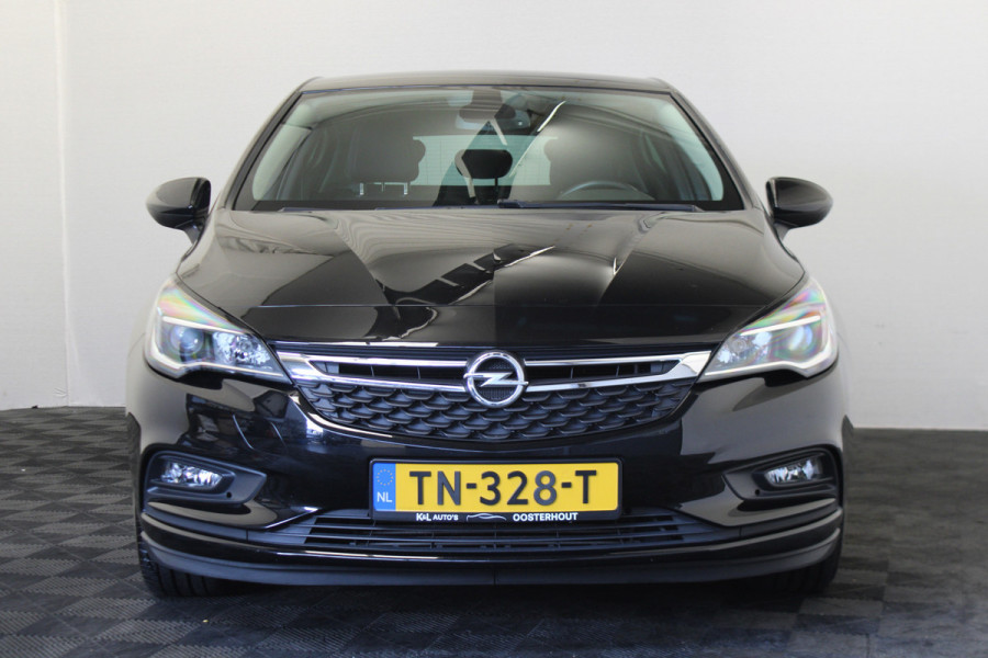 Opel Astra 1.4 Black Edition