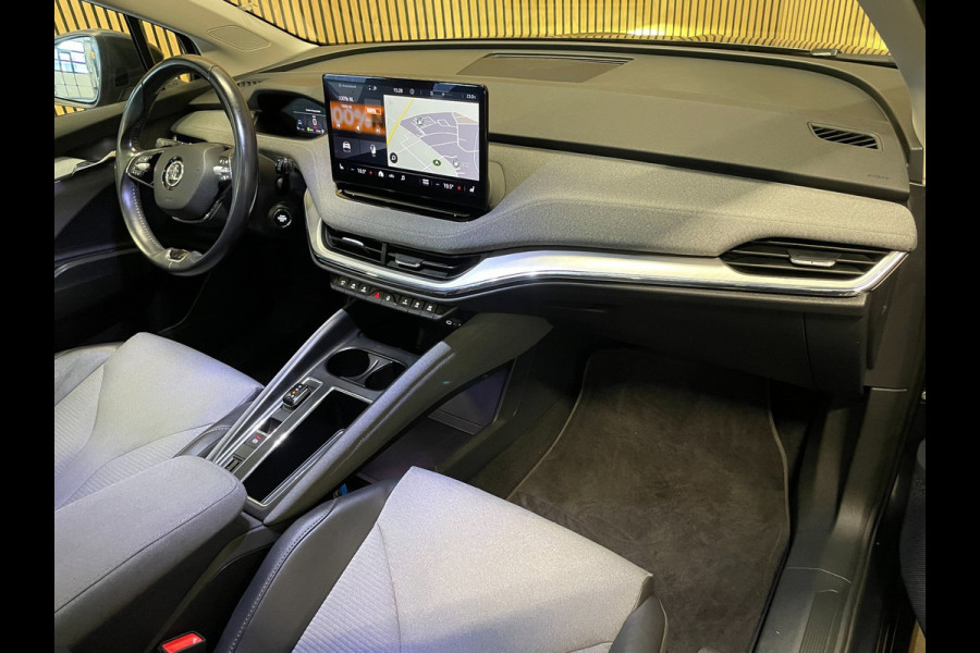 Škoda ENYAQ iV 60|89% SOH|1/2 LEDER|PANO|ACC|ELEK.INTERIEUR|STOEL+STUURVERW|CAMERA|CARPLAY|NAVIGATIE|NAP|INCLUSIEF BTW|1e EIGENAAR