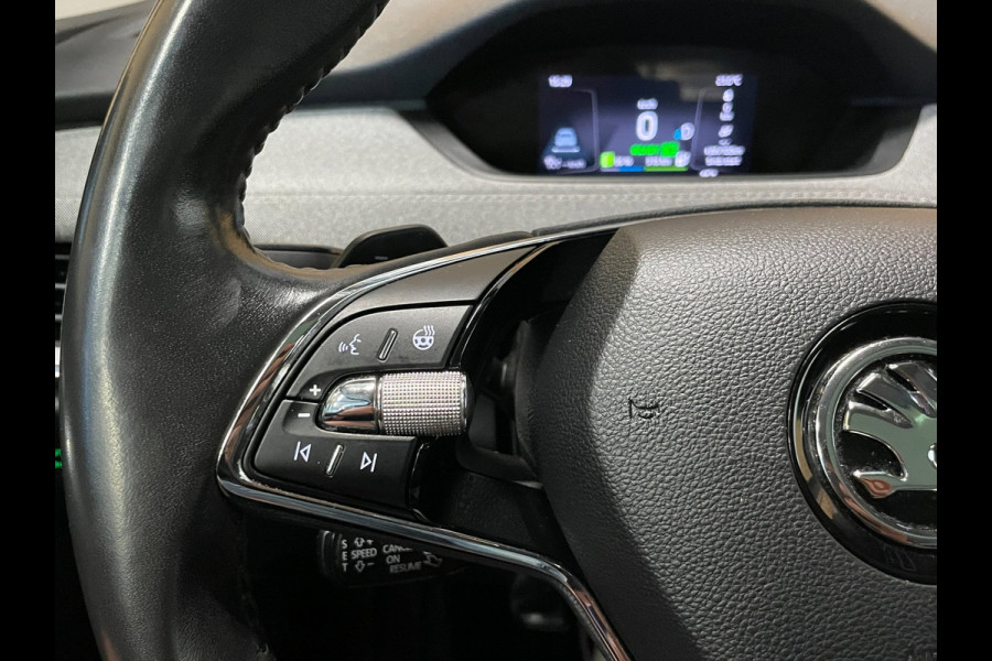 Škoda ENYAQ iV 60|89% SOH|1/2 LEDER|PANO|ACC|ELEK.INTERIEUR|STOEL+STUURVERW|CAMERA|CARPLAY|NAVIGATIE|NAP|INCLUSIEF BTW|1e EIGENAAR
