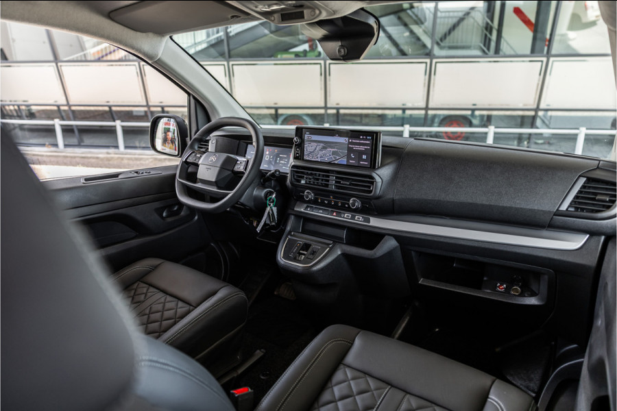 Citroën Jumpy 2.0 BlueHDI DC 180 L3 XL | Dubbel cabine | L+R Schuifdeur | Camera | CarPlay | DAB | Flippers | 5-Zitter | PDC | Navigatie | BPM Vrij | Fabrieksgarantie