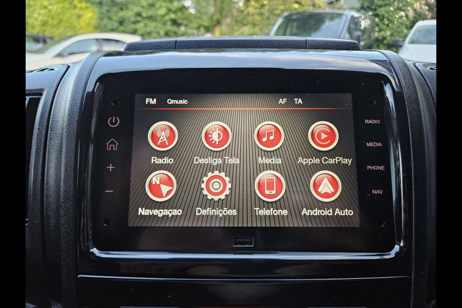 Fiat Ducato 30 2.2 MultiJet L2H2 Trekhaak! Camera! Carplay! Dealer Onderhouden! Airco/Clima! Cruise Control!