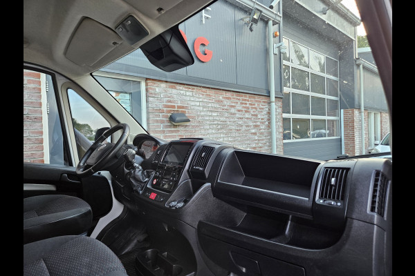 Fiat Ducato 30 2.2 MultiJet L2H2 Trekhaak! Camera! Carplay! Dealer Onderhouden! Airco/Clima! Cruise Control!