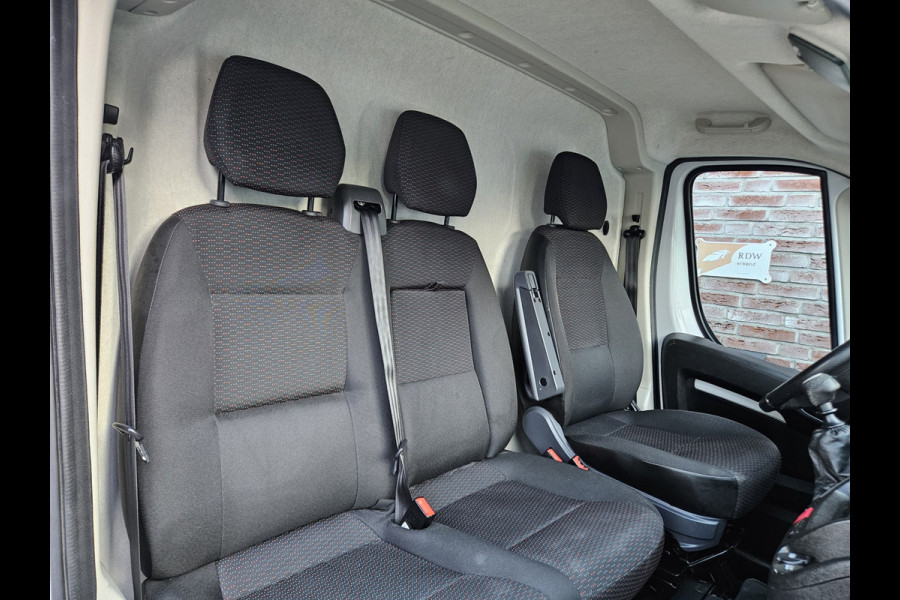 Fiat Ducato 30 2.2 MultiJet L2H2 Trekhaak! Camera! Carplay! Dealer Onderhouden! Airco/Clima! Cruise Control!