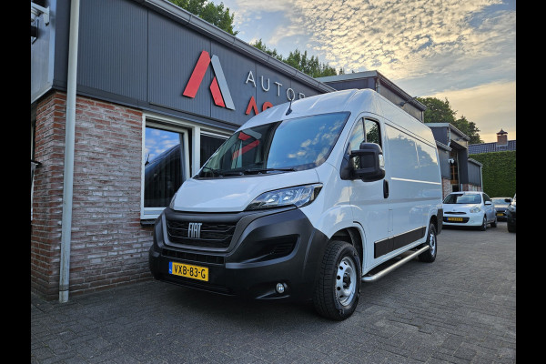 Fiat Ducato 30 2.2 MultiJet L2H2 Trekhaak! Camera! Carplay! Dealer Onderhouden! Airco/Clima! Cruise Control!