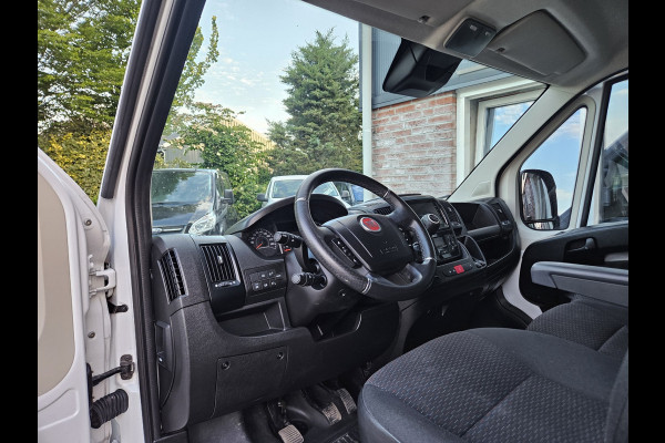 Fiat Ducato 30 2.2 MultiJet L2H2 Trekhaak! Camera! Carplay! Dealer Onderhouden! Airco/Clima! Cruise Control!