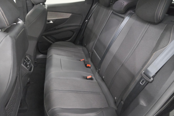 Peugeot 3008 1.6 HYbrid 225 GT | Panoramadak | Adaptieve Cruise Control | Dodehoekdetectie | Camera