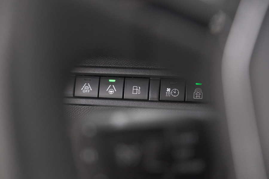 Peugeot 3008 1.6 HYbrid 225 GT | Panoramadak | Adaptieve Cruise Control | Dodehoekdetectie | Camera