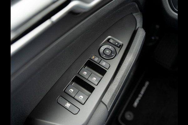 Kia Sportage 1.6 T-GDi Plug-in Hybrid DynamicPlusLine | Op Voorraad | | Schuifkanteldak | Stoel en stuurverwarming |