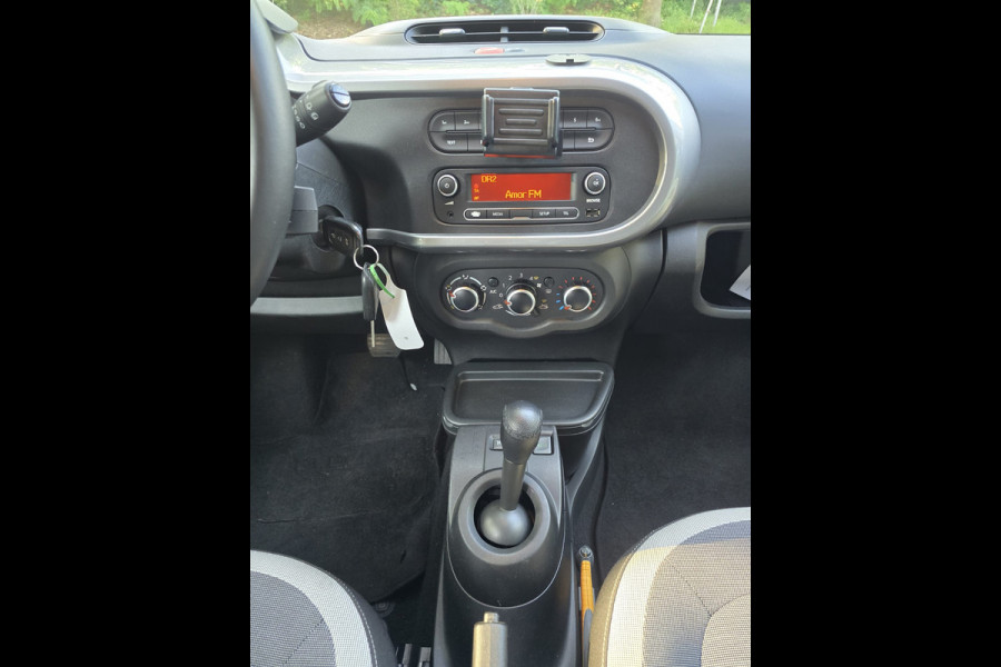 Renault Twingo 1.0 SCe Limited | 1E EIGENAAR | 12MND GARANTIE | AUTOMAAT | CRUISE | LMV |