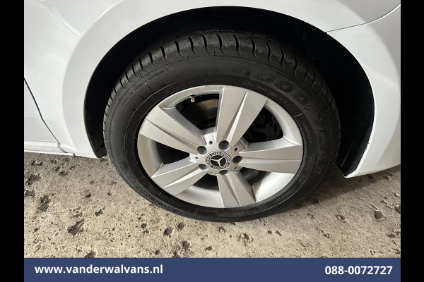 Mercedes-Benz Vito 114 CDI 136pk L2H1 Euro6 Airco | Navigatie | Camera | LM Velgen Cruisecontrol, Bumper in de kleur, Parkeersensoren, Achterklep, Stoelverwarming, Bijrijdersbank, Inrichting