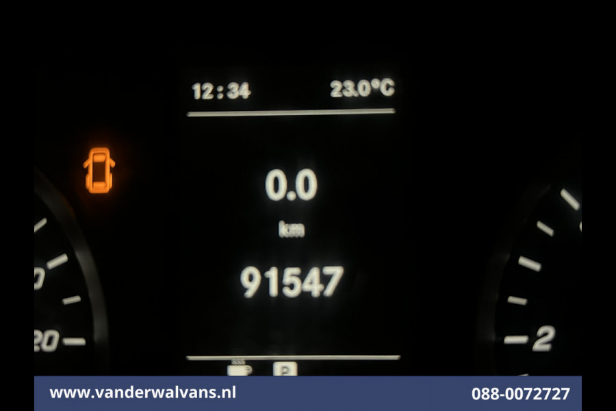 Mercedes-Benz Vito 114 CDI 136pk L2H1 Euro6 Airco | Navigatie | Camera | LM Velgen Cruisecontrol, Bumper in de kleur, Parkeersensoren, Achterklep, Stoelverwarming, Bijrijdersbank, Inrichting