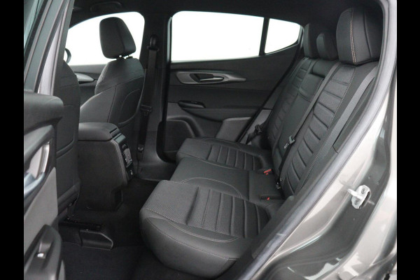 Alfa Romeo Tonale 1.3T PHEV Veloce 280PK Aut. Half Leder | Navi | DAB | Camera | Virtual Display | Navi | Carplay | Trekhaak | Climate Control | Stoelverwarming | Stuurverwarming