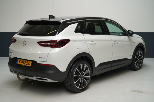 Opel Grandland X 1.6 Turbo Hybrid Business Elegance | Blind-Spot | 360 camera | Stoelverwarming | Sportstoelen | Trekhaak | Carplay
