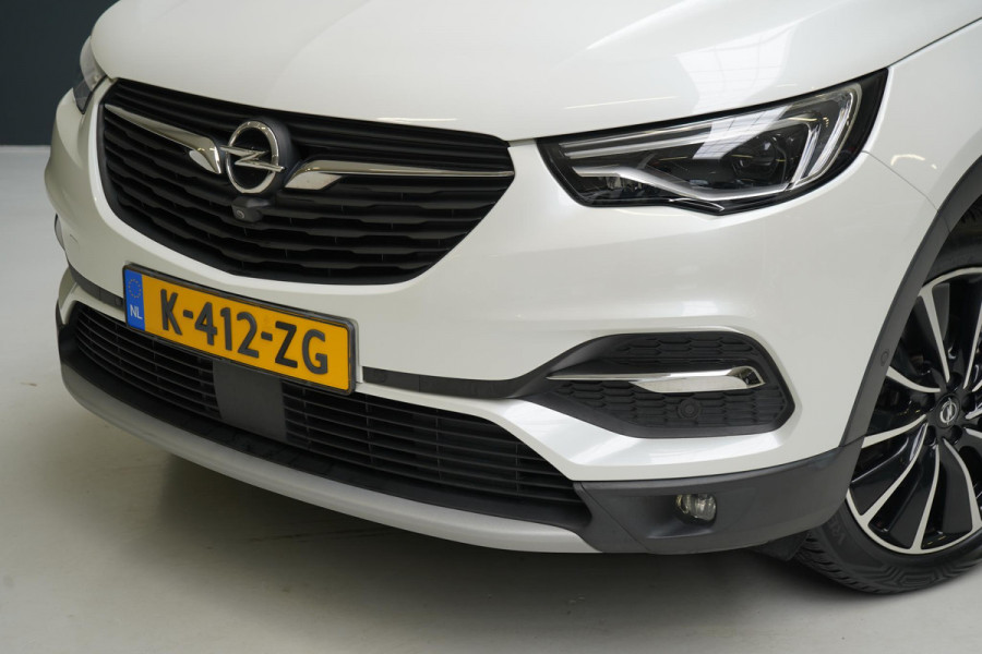 Opel Grandland X 1.6 Turbo Hybrid Business Elegance | Blind-Spot | 360 camera | Stoelverwarming | Sportstoelen | Trekhaak | Carplay