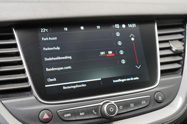 Opel Grandland X 1.6 Turbo Hybrid Business Elegance | Blind-Spot | 360 camera | Stoelverwarming | Sportstoelen | Trekhaak | Carplay