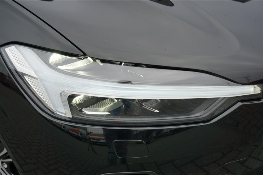 Volvo XC60 350PK T6 AWD CORE PHEV | PANO | SUPER LUXE | CLIMATEPACK