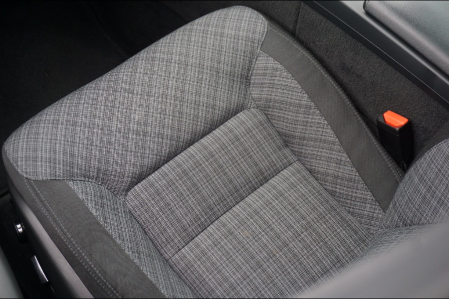 Volvo XC60 350PK T6 AWD CORE PHEV | PANO | SUPER LUXE | CLIMATEPACK