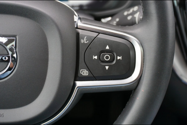 Volvo XC60 350PK T6 AWD CORE PHEV | PANO | SUPER LUXE | CLIMATEPACK