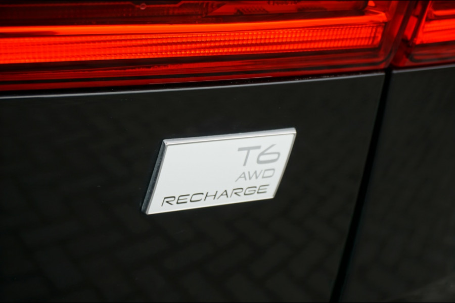 Volvo XC60 350PK T6 AWD CORE PHEV | PANO | SUPER LUXE | CLIMATEPACK