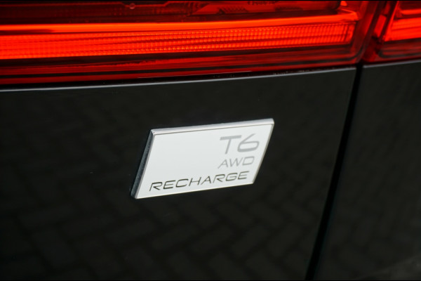 Volvo XC60 350PK T6 AWD CORE PHEV | PANO | SUPER LUXE | CLIMATEPACK