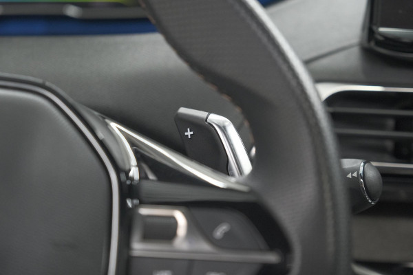 Peugeot 3008 1.6 HYbrid 225 GT Black Pack | Panoramadak | 360 Camera | Elektronische Kofferklep | Adaptieve Cruise Control
