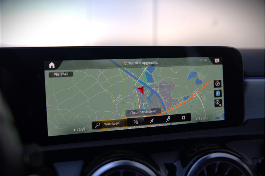 Mercedes-Benz A-Klasse 250 e Business Solution AMG Limited | Stoelverwarming | Camera | Ambiance Verlichting | Keyless | Apple Carplay | Navigatie | Cruise Control | SOH 94,32%