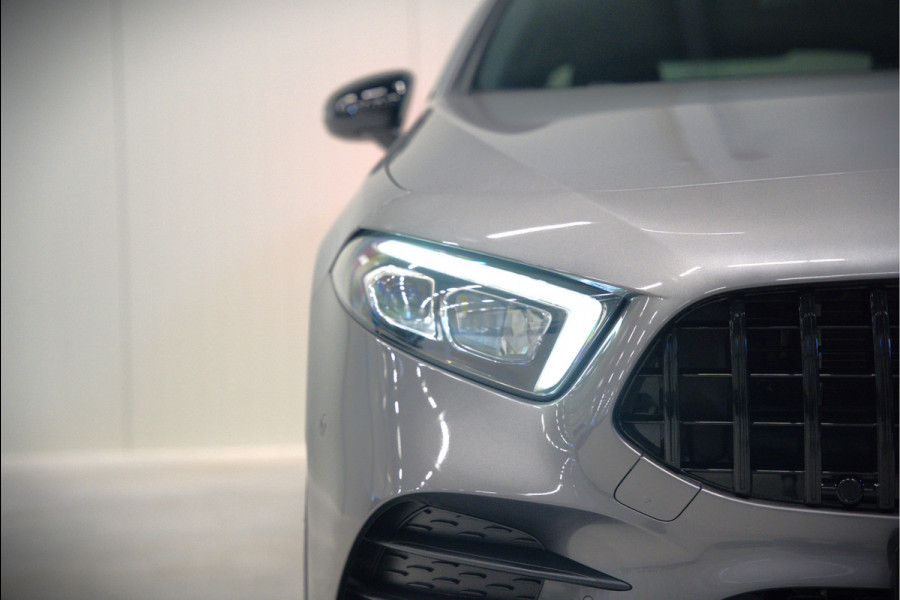 Mercedes-Benz A-Klasse 250 e Business Solution AMG Limited | Stoelverwarming | Camera | Ambiance Verlichting | Keyless | Apple Carplay | Navigatie | Cruise Control | SOH 94,32%