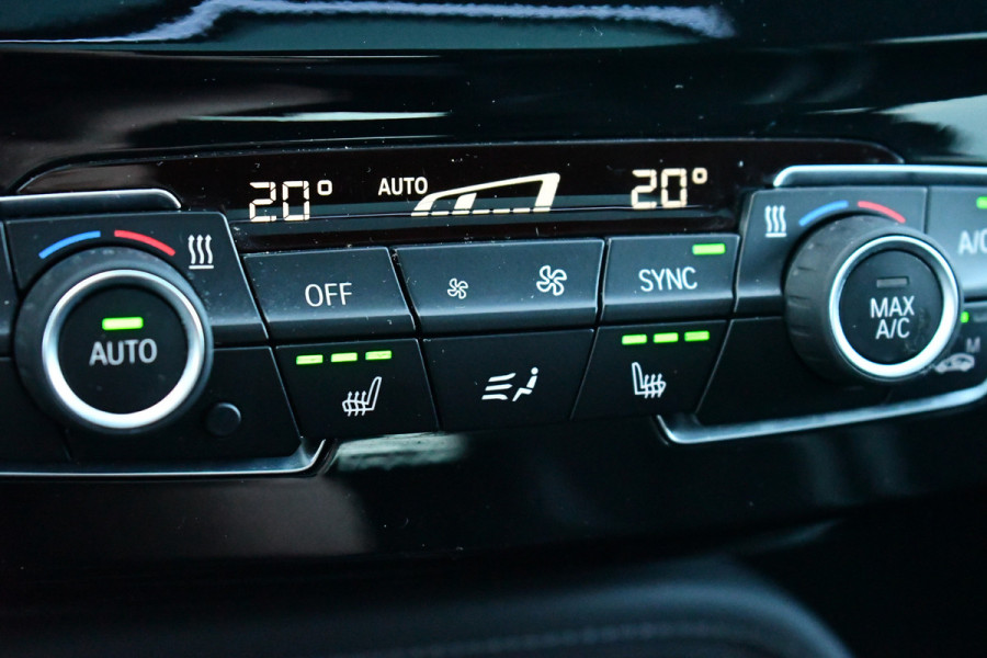BMW X2 xDrive25e M-Sport Pano HUD El-zetels Camera Carplay 19inch