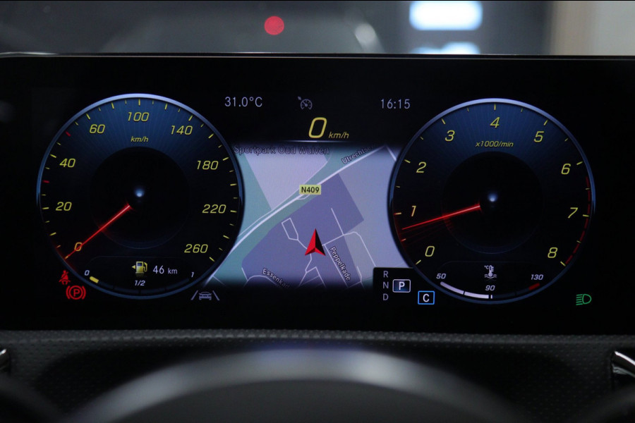 Mercedes-Benz A-Klasse 250 AMG Line PANO/CARPLAY/SFEER/ACC/CAM/VOL