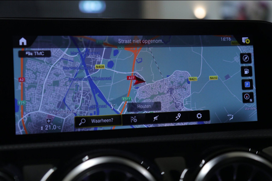 Mercedes-Benz A-Klasse 250 AMG Line PANO/CARPLAY/SFEER/ACC/CAM/VOL