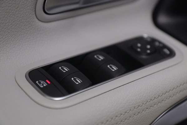 Mercedes-Benz A-Klasse 250 AMG Line PANO/CARPLAY/SFEER/ACC/CAM/VOL