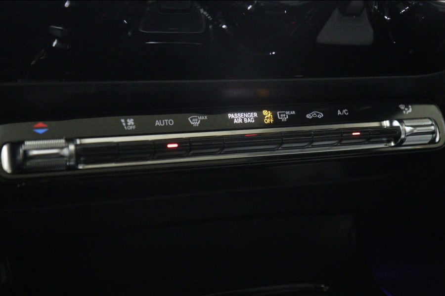 Mercedes-Benz A-Klasse 250 AMG Line PANO/CARPLAY/SFEER/ACC/CAM/VOL