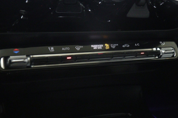 Mercedes-Benz A-Klasse 250 AMG Line PANO/CARPLAY/SFEER/ACC/CAM/VOL