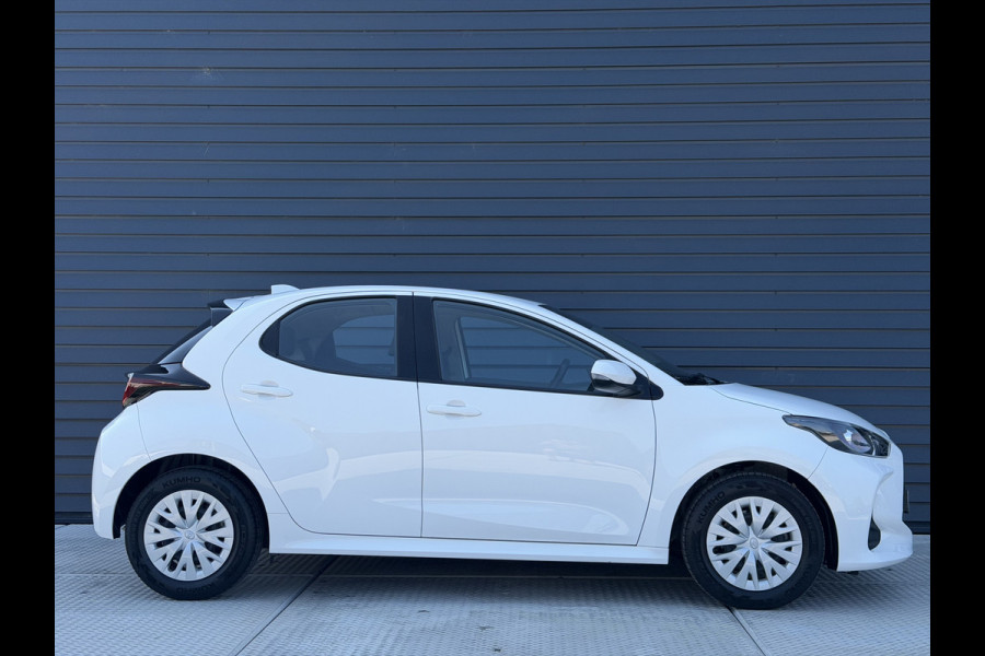 Toyota Yaris 1.5 Hybrid 115 Active CAMERA