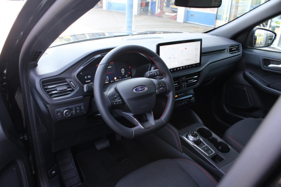 Ford Kuga 2.5 PHEV ST-Line | Winterpack | Wegklapbare Trekhaak | Orig. NL Auto |