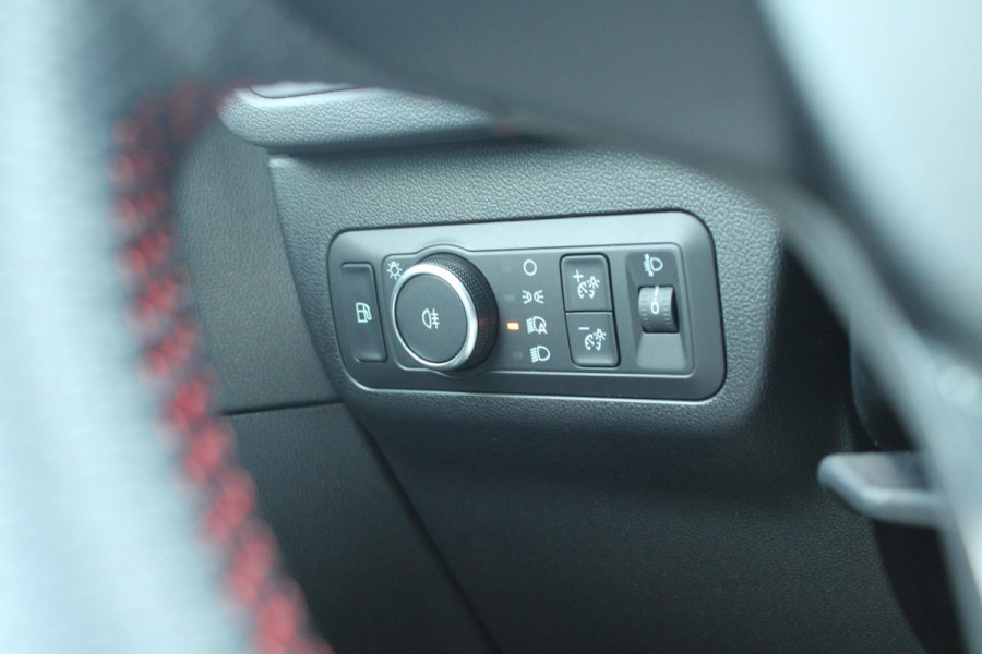 Ford Kuga 2.5 PHEV ST-Line | Winterpack | Wegklapbare Trekhaak | Orig. NL Auto |