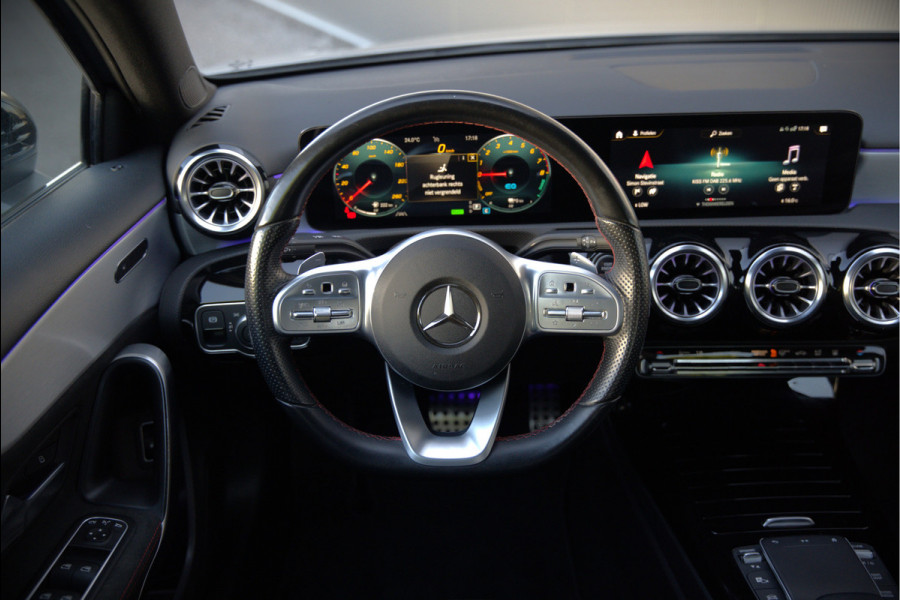 Mercedes-Benz A-Klasse 250 e Business Solution AMG Limited | Stoelverwarming | Camera | Ambiance Verlichting | Keyless | Apple Carplay | Navigatie | Cruise Control | SOH 94,32%
