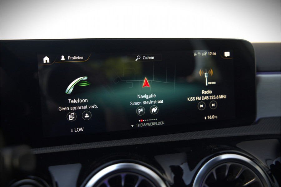 Mercedes-Benz A-Klasse 250 e Business Solution AMG Limited | Stoelverwarming | Camera | Ambiance Verlichting | Keyless | Apple Carplay | Navigatie | Cruise Control | SOH 94,32%