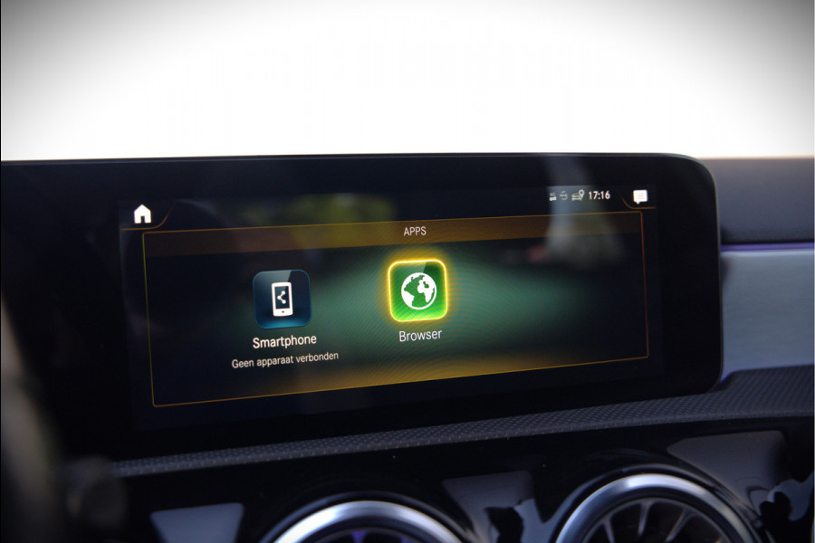 Mercedes-Benz A-Klasse 250 e Business Solution AMG Limited | Stoelverwarming | Camera | Ambiance Verlichting | Keyless | Apple Carplay | Navigatie | Cruise Control | SOH 94,32%
