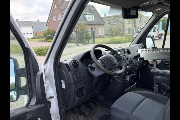Renault Master T35 2.3 dCi 130PK Euro6 L2H2 ✓ navigatie ✓ camera ✓ inrichting ✓ trekhaak