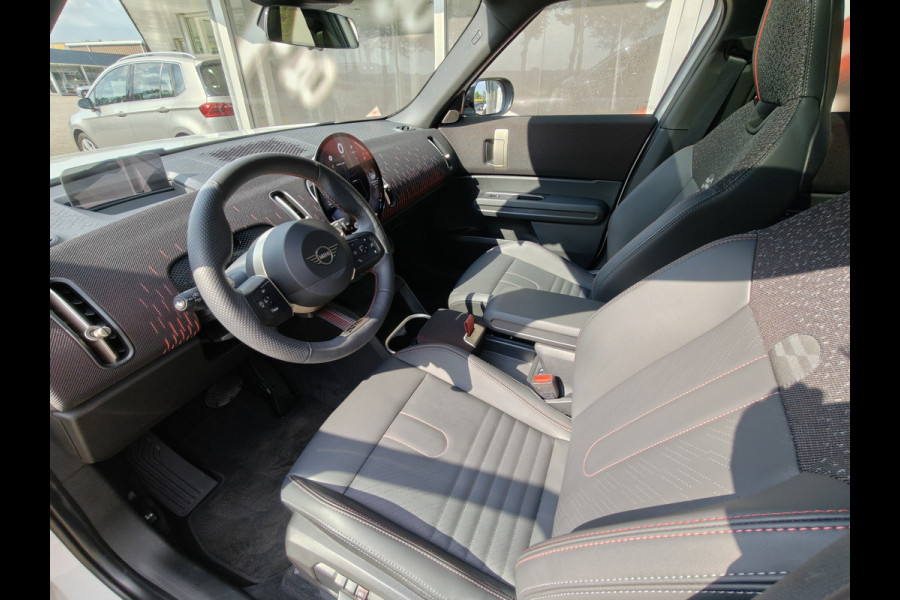 MINI Countryman 1.5 C Automaat JCW XL / Trekhaak(1.700KG) / HUD / 360 Camera / Adapt. Cruise / Keyless / Carplay