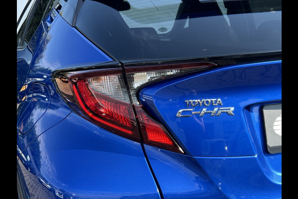 Toyota C-HR 2.0 Hybrid Team D | ACC | CarPlay | Camera | Keyless | 18 inch