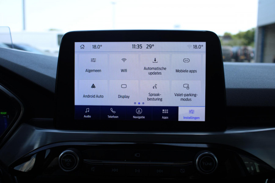 Ford Kuga 2.5 PHEV Titanium X | Wegklapbare trekhaak | Winter Pack | Adaptive cruise control | Dodehoeksesoren | Half leder | Bang&Olufsen